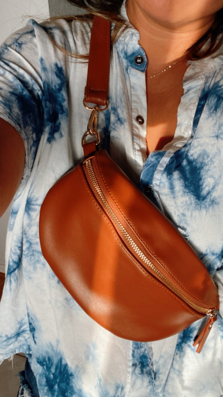 Everyday Classic Petite Belt Bag