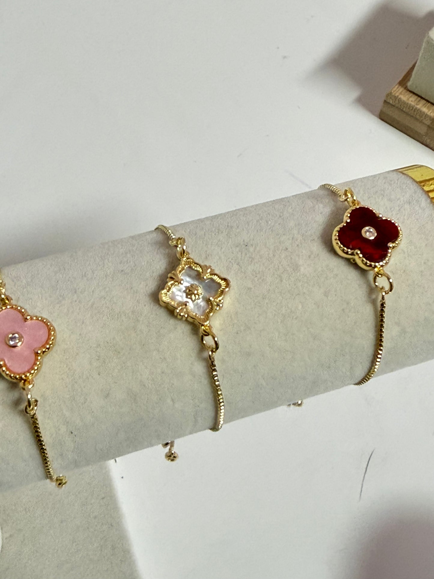 Clover Gold Adjustable Bracelet